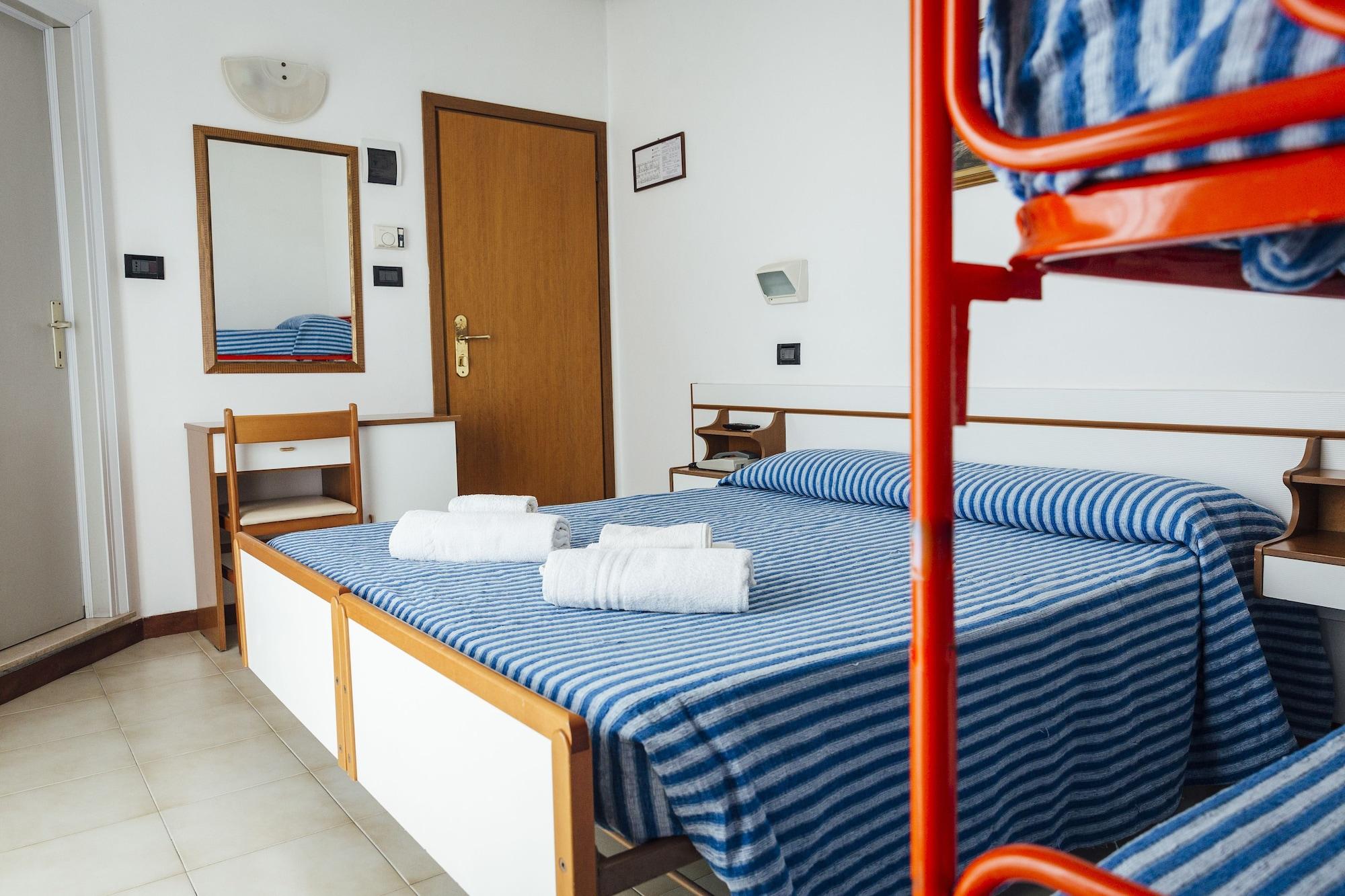 Hotel Montecarlo Ρίμινι Εξωτερικό φωτογραφία