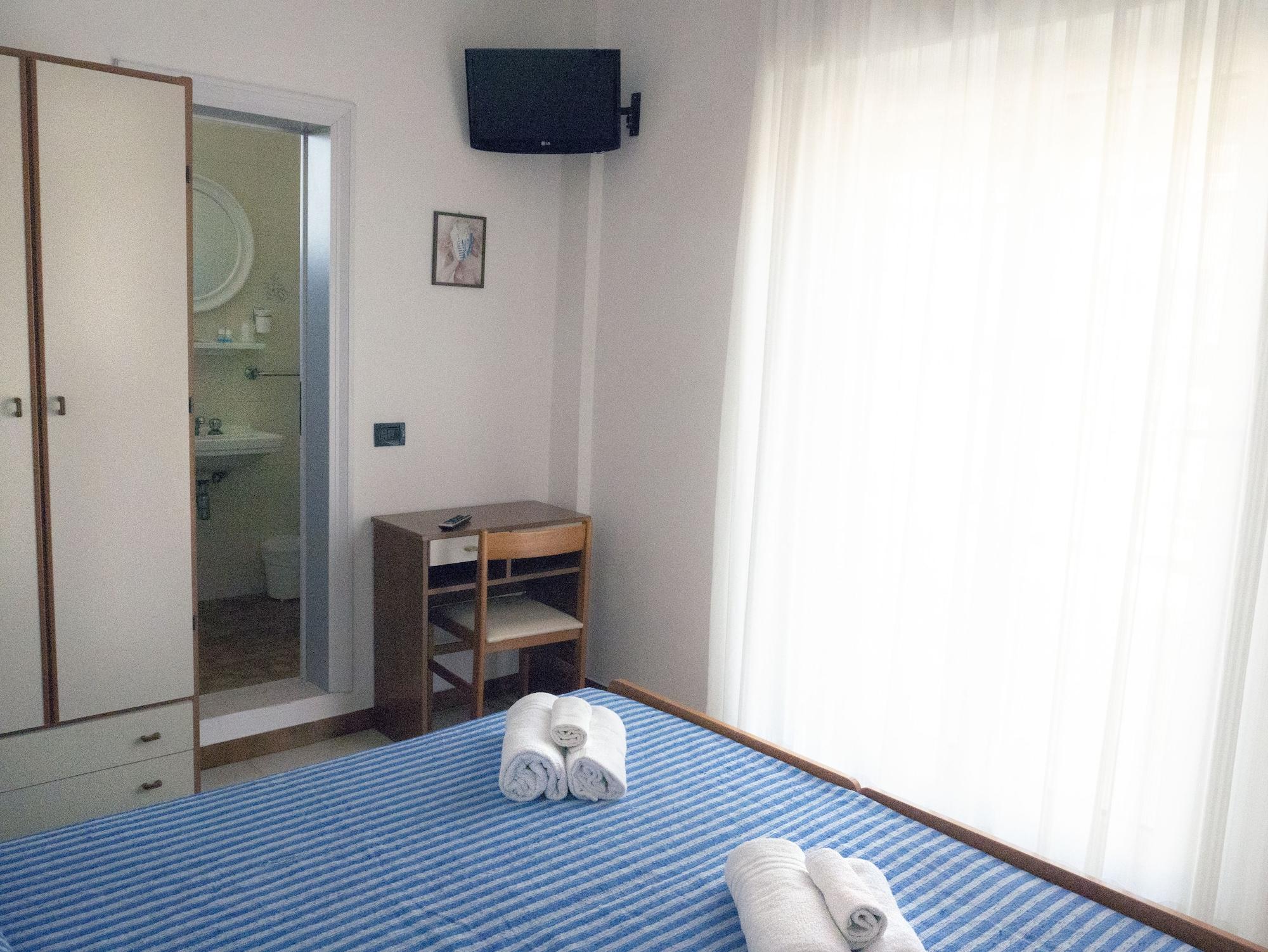 Hotel Montecarlo Ρίμινι Εξωτερικό φωτογραφία